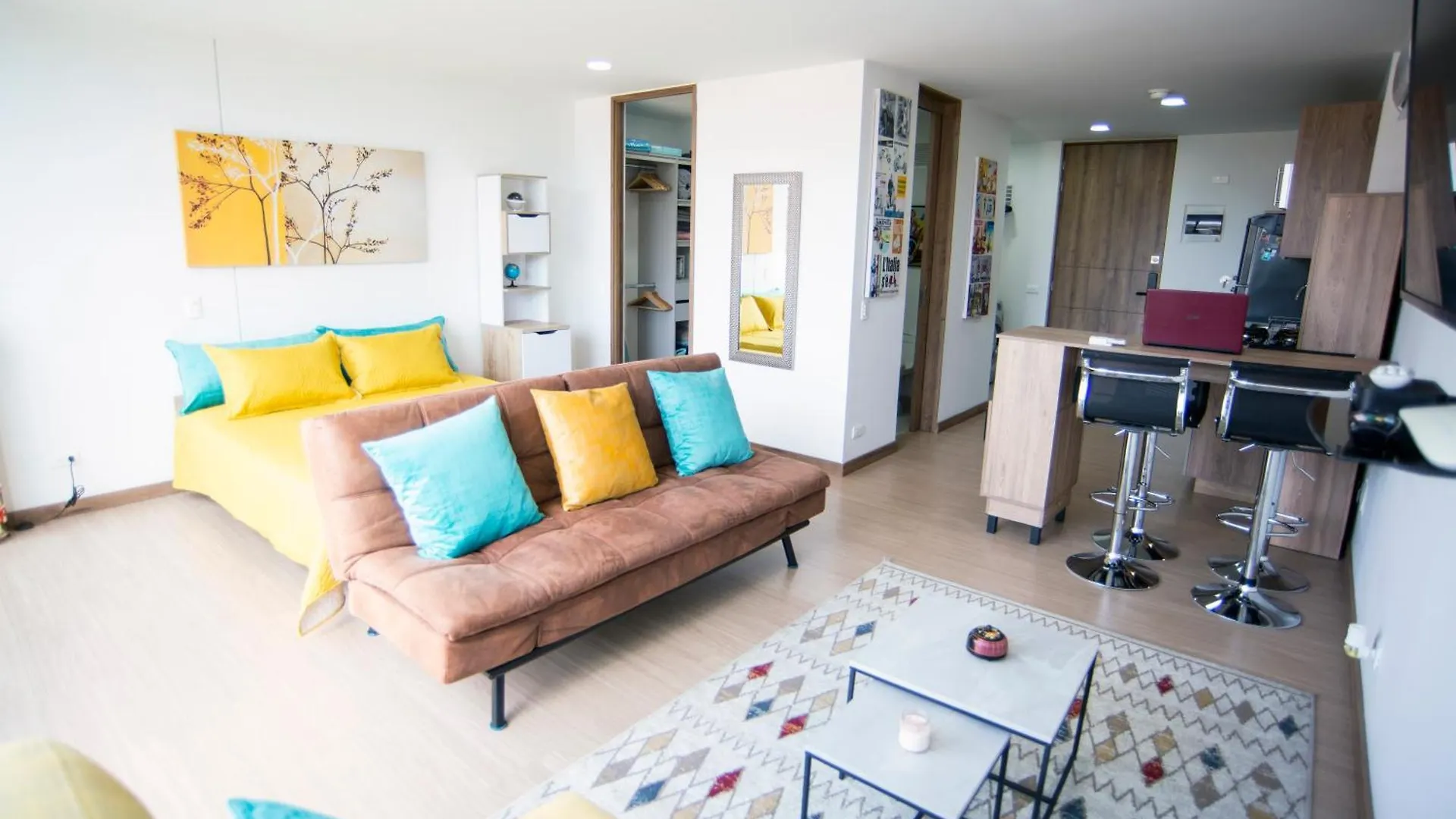 Laureles Living En El Barrio Mas Cool Del Mundo location